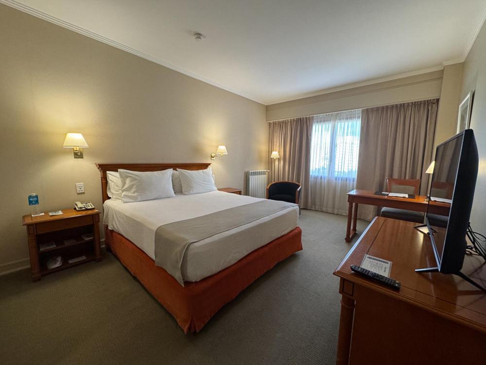 Austral Plaza Hotel Comodoro Rivadavia Exterior photo
